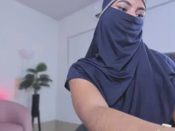 Bongacams Sex Cam of kylie-soraya
