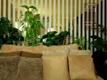 Bongacams Adult Video Chat of MiaLiaHot