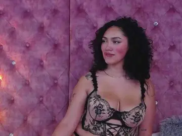 Bongacams Watch Live Sex Cams of MaddisonBelucci