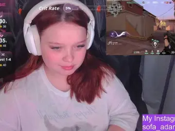 Bongacams Free Porn Cam of AlinaAdams