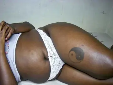 Bongacams Watch Live Sex Cams of creamy-squirter