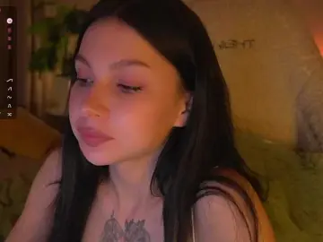 Bongacams Adult Video Chat of DrammaQueennnn