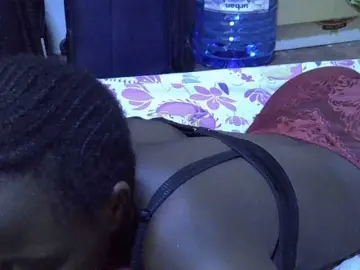 Bongacams Sex Chat of alora-skylar