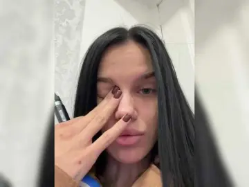 Bongacams Live Porn of EvaDesire