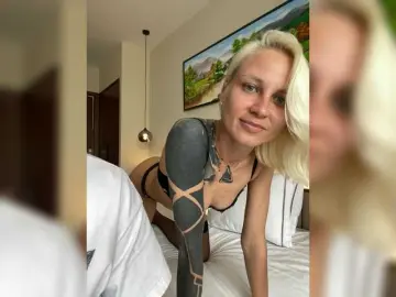 Bongacams Private Sex Chat of Twins666