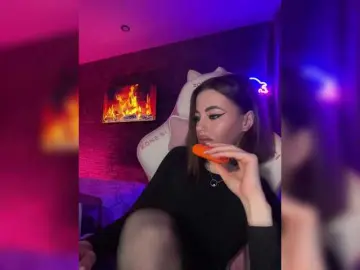 Bongacams Watch Live Sex Cams of HotGirlEva