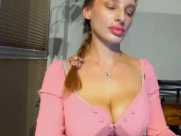 Bongacams Private Sex Chat of MarilynShow