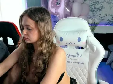 Bongacams Nude Webcam of LoveAndSex24