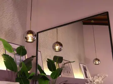 Bongacams Free Porn Cam of ElleDiane