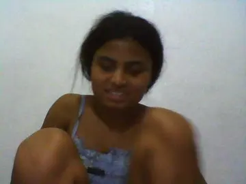 Bongacams Watch Live Sex Cams of Carennehot2