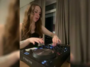 Bongacams Live Porn of IsabelleDior