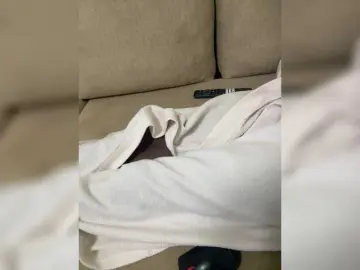 Bongacams Watch Live Sex Cams of Misscreamerr