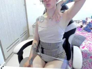 Bongacams Adult Video Chat of RevySadashiTrue