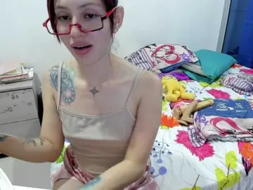 Bongacams Sex Cam of RevySadashiTrue