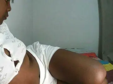 Bongacams Adult Video Chat of Angel77a