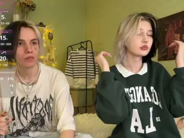Bongacams Watch Live Sex Cams of VeryRareTwins