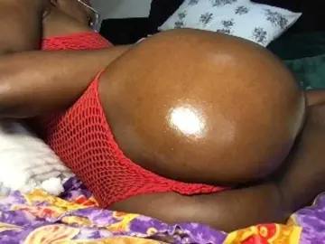 Bongacams Free Porn Cam of chocopetite