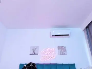 Bongacams Watch Live Sex Cams of Lilbye066evil