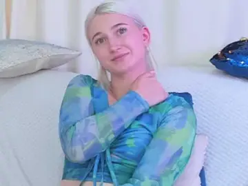 Bongacams Live Porn of HollyTaillor