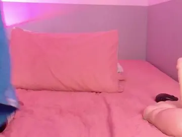 Bongacams Adult Webcam of cutepetitee