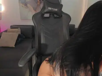 Bongacams Nude Webcam of ChloeManson