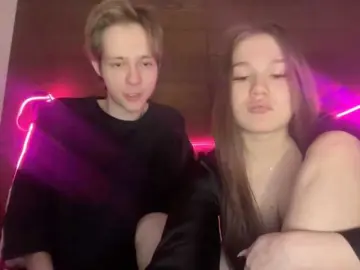 Bongacams Live Sex Cam of titsDestroy2007