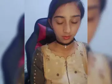 Bongacams Watch Live Sex Cams of AlinaPopy