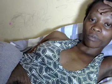 Bongacams Free Porn Cam of PrettyAlianah