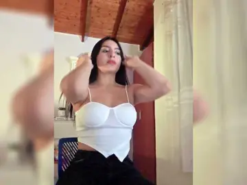 Bongacams Nude Webcam of Esmeralda-Rossi