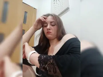 Bongacams Sex Cam of AlinaLili