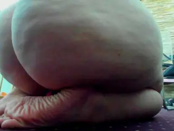 Bongacams Adult Video Chat of AishaRouhi