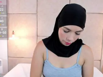 Bongacams Adult Video Chat of amira-s