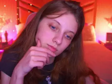 Bongacams Private Sex Chat of CuteeFoxy