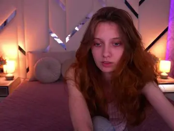 Bongacams Watch Live Sex Cams of CuteeFoxy