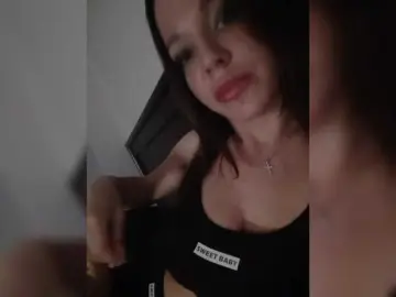 Bongacams Adult Webcams of l4dyCandy