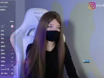 Bongacams Watch Live Sex Cams of Evo4kaStorm