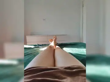 Bongacams Nude Webcam of Julli21