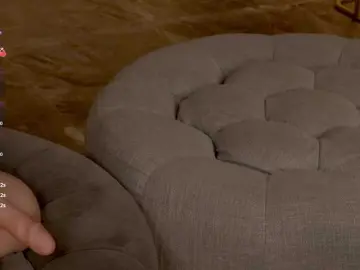 Bongacams Live Sex Cam of MadelineFox