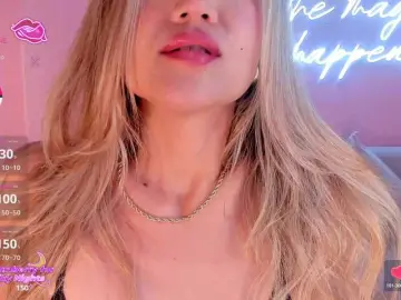 Bongacams Sex Cam of RebeccaHudson