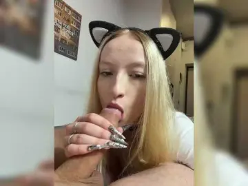 Bongacams Watch Live Sex Cams of AlexAndPole