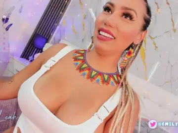 Bongacams Free Porn Cam of EmilyLeah
