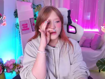 Bongacams Live Sex Cam of CrazyWine