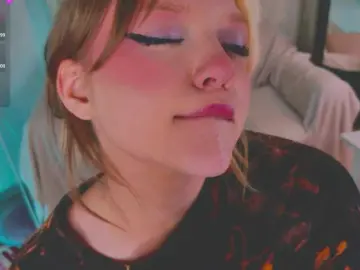 Bongacams Live Porn of CrazyWine