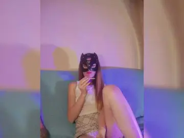 Bongacams Nude Webcam of BeautyTriple