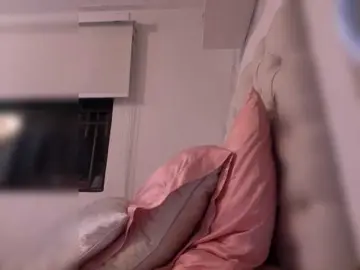 Bongacams Live Sex Cam of SallyeLeins