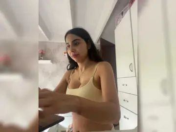 Bongacams Live Porn of SallyeLeins