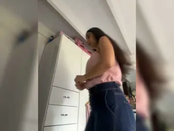 Bongacams Live Porn of SallyeLeins