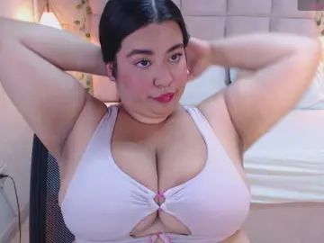 Bongacams Sex Cam of ALEXXA-CURVY