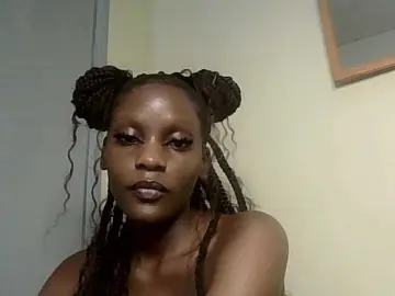 Bongacams Nude Webcam of HornyCleo