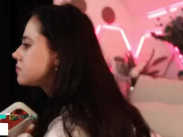 Bongacams Live Sex Cam of Taanni